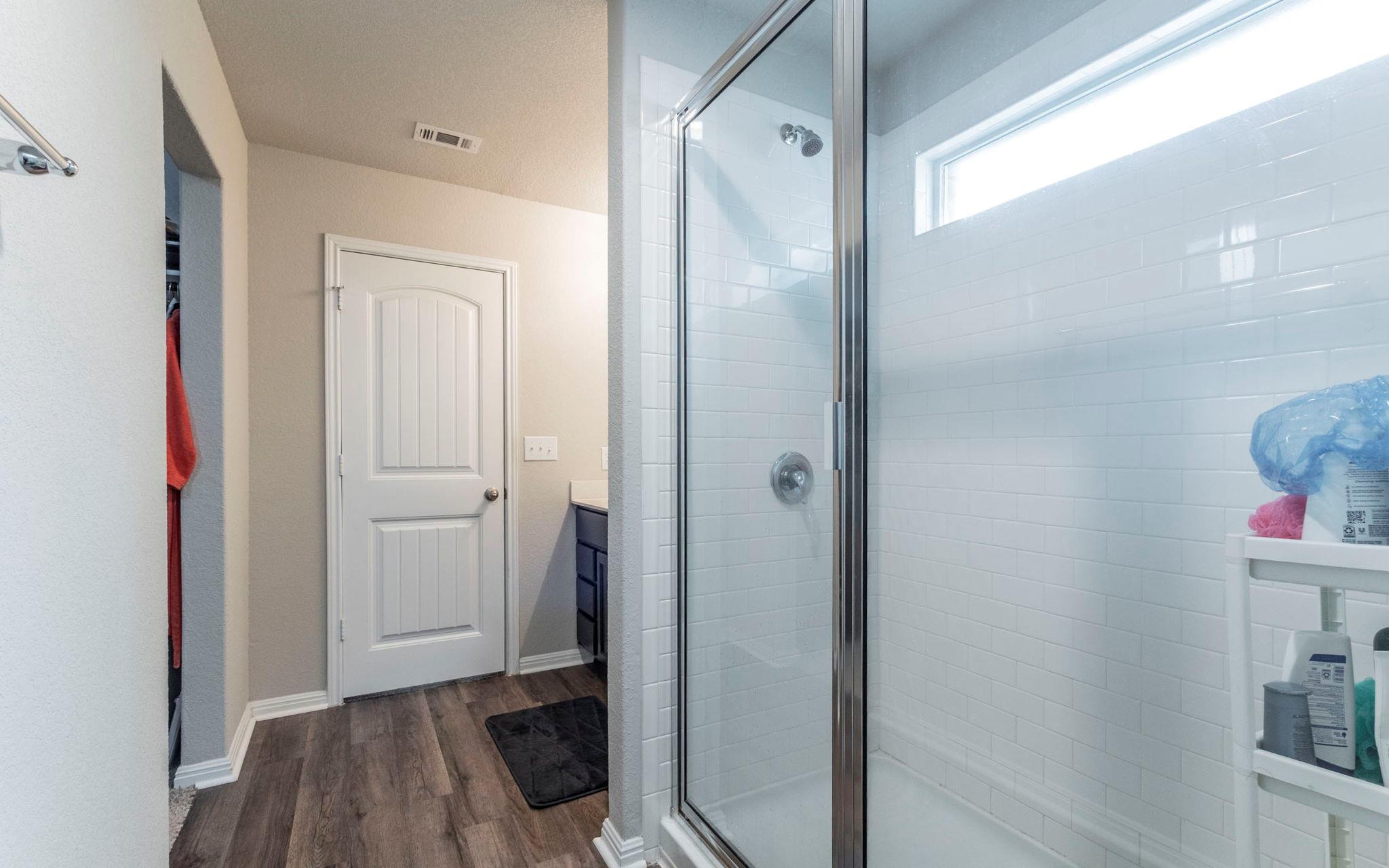 201 Frederick Dr, Georgetown, TX 78626