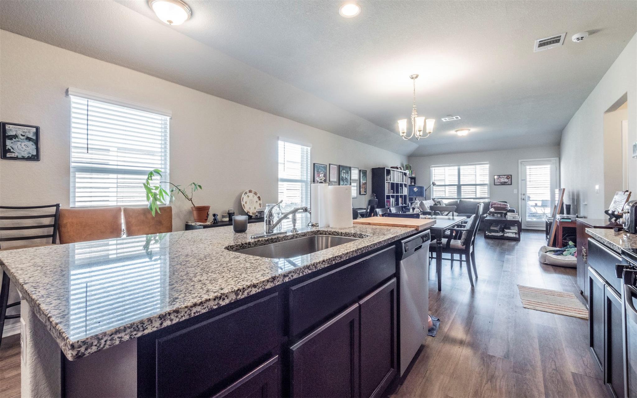 201 Frederick Dr, Georgetown, TX 78626