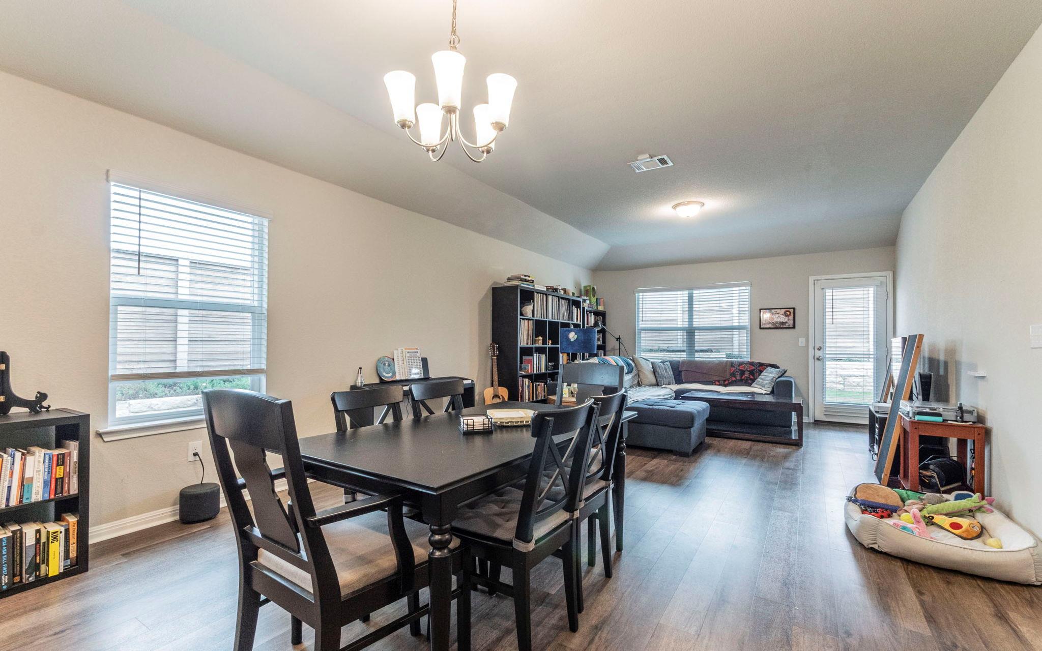 201 Frederick Dr, Georgetown, TX 78626