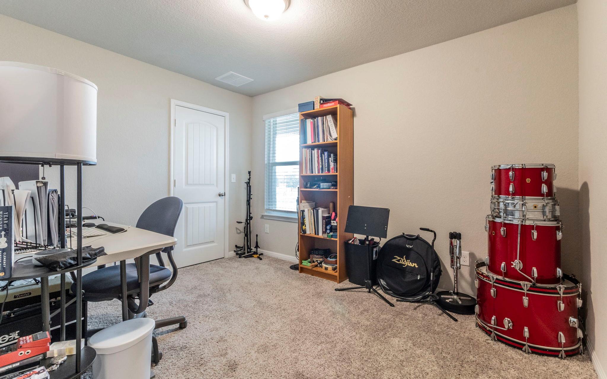 201 Frederick Dr, Georgetown, TX 78626