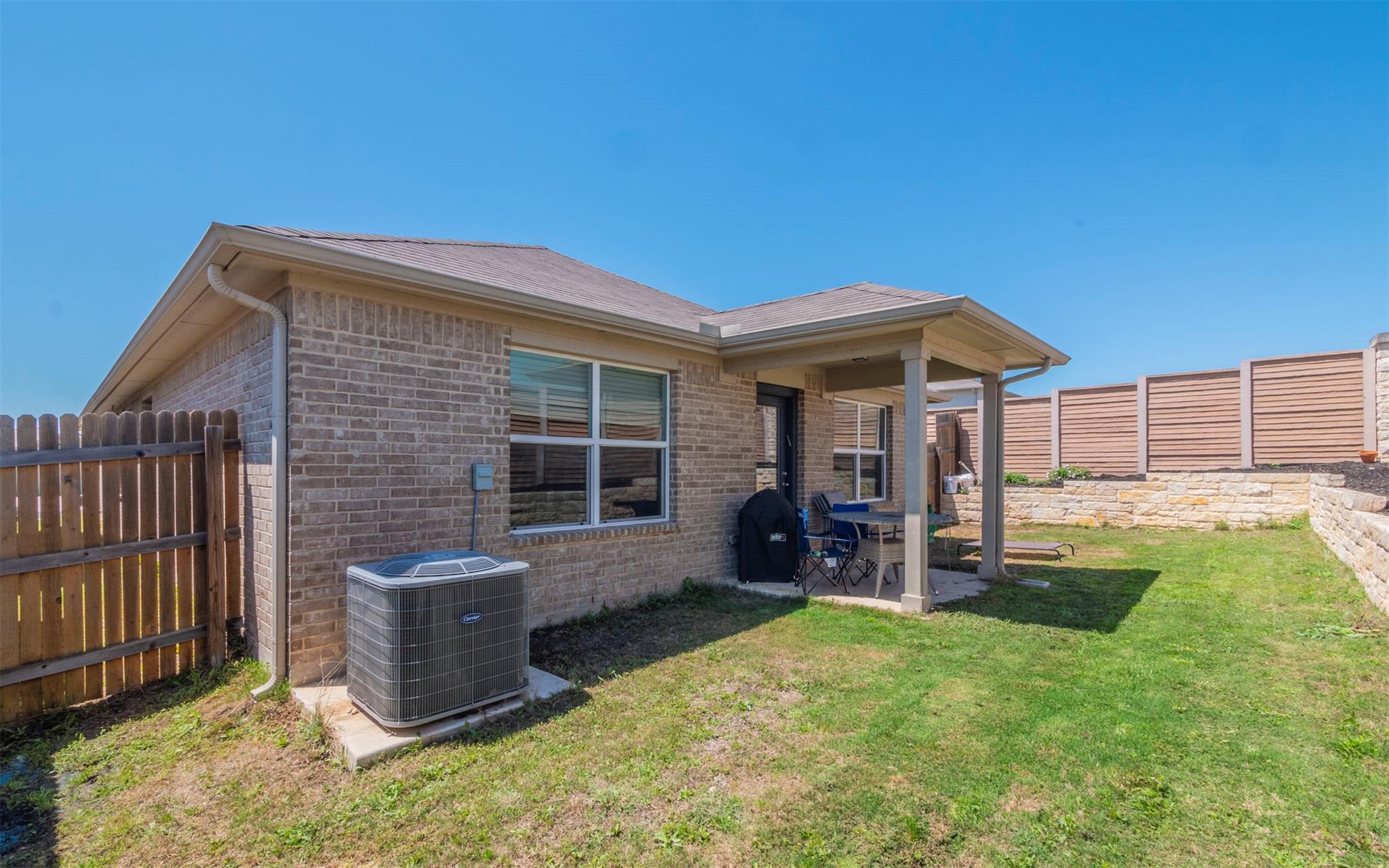 201 Frederick Dr, Georgetown, TX 78626