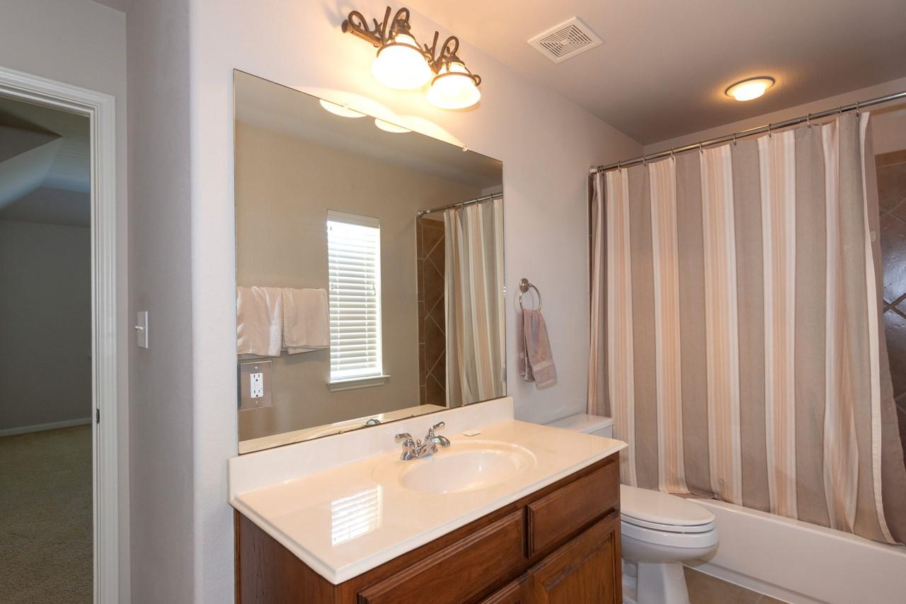 171 Brighton Ln Ln, Austin, TX 78737