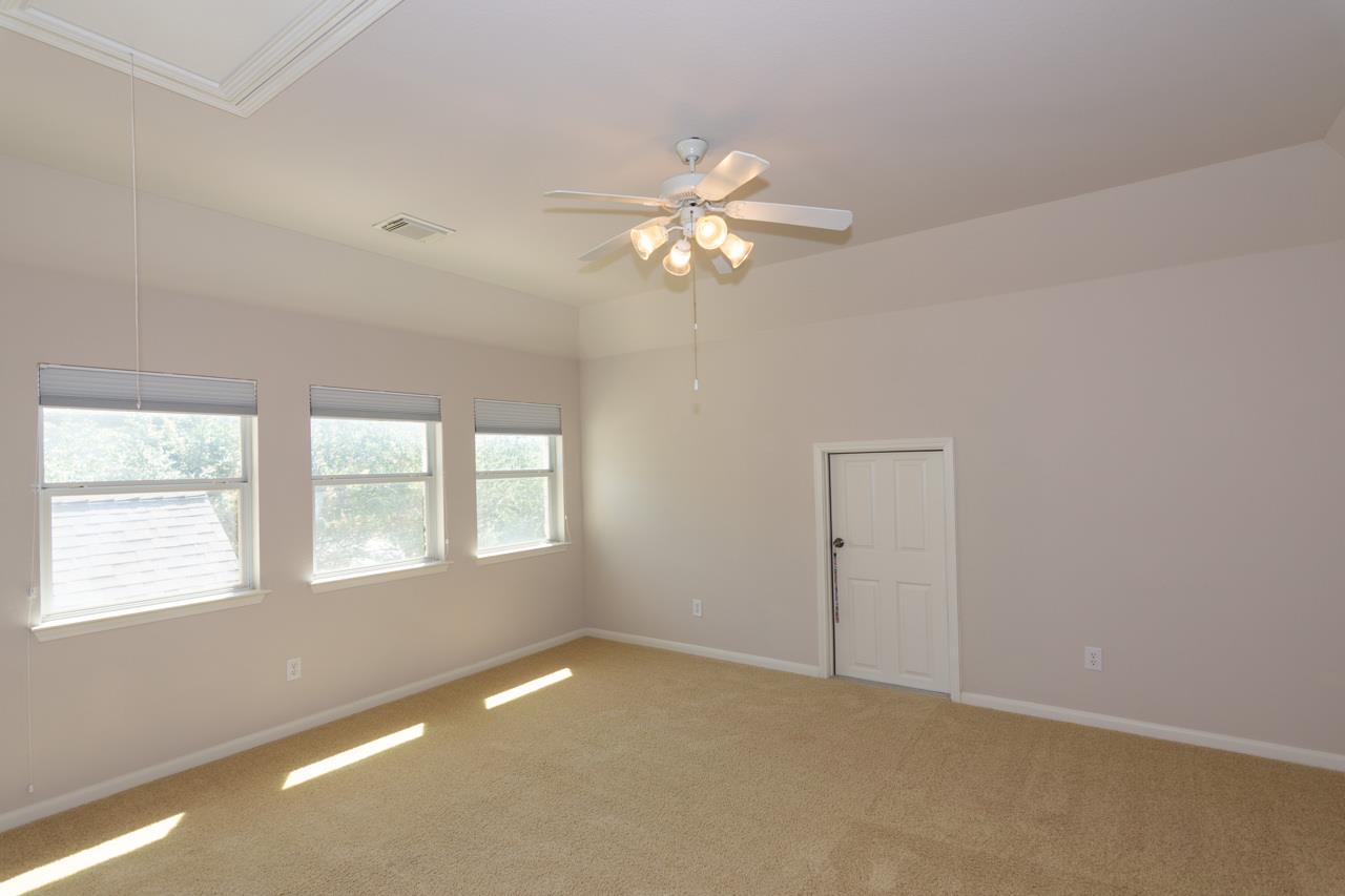 171 Brighton Ln Ln, Austin, TX 78737