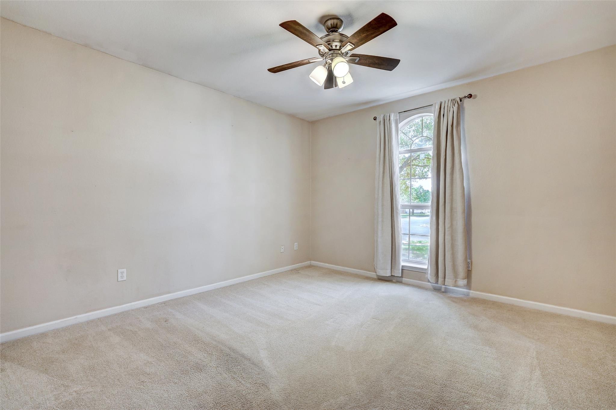 1600 Purple Iris Cv, Pflugerville, TX 78660