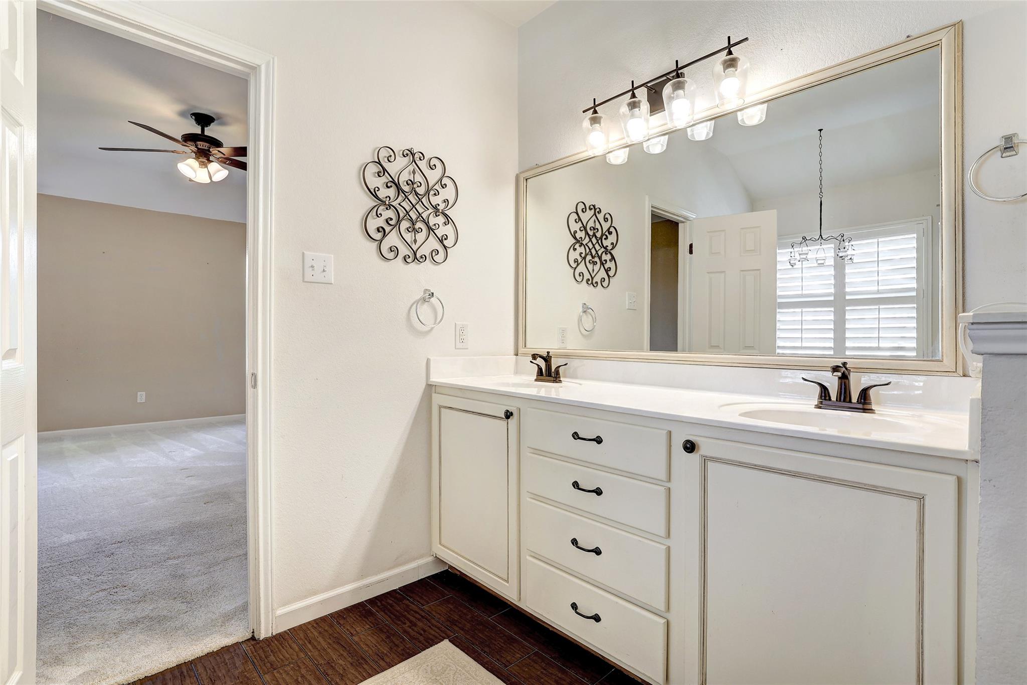 1600 Purple Iris Cv, Pflugerville, TX 78660