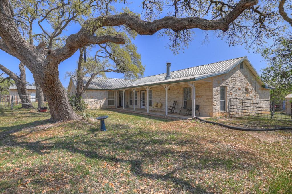 309 Oakwood Loop, San Marcos, TX 78666