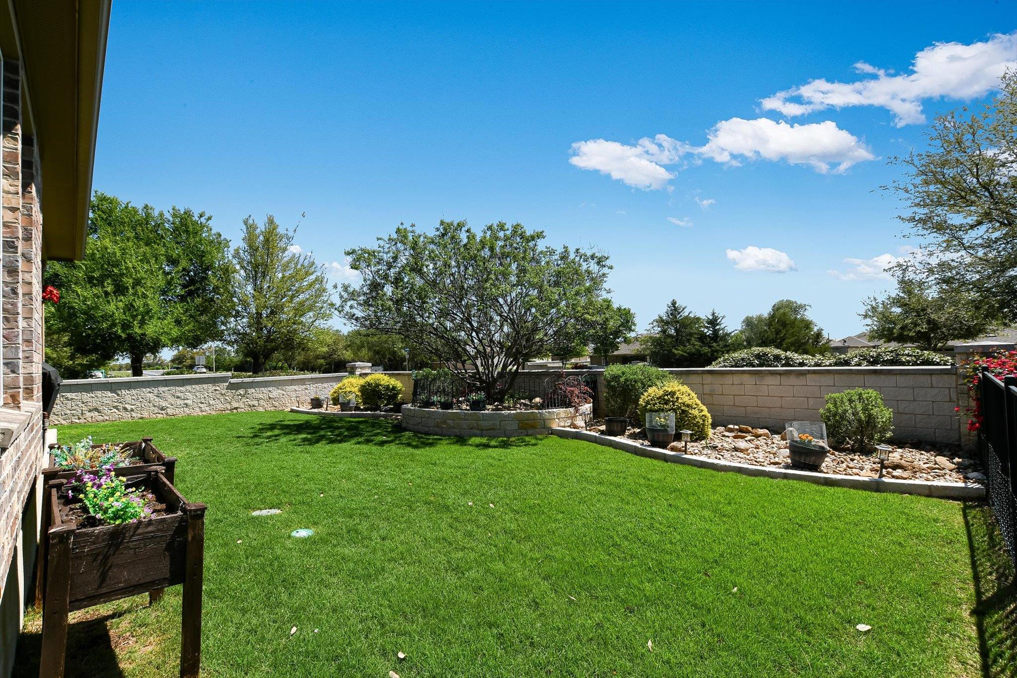 603 Archer Ln, Georgetown, TX 78633