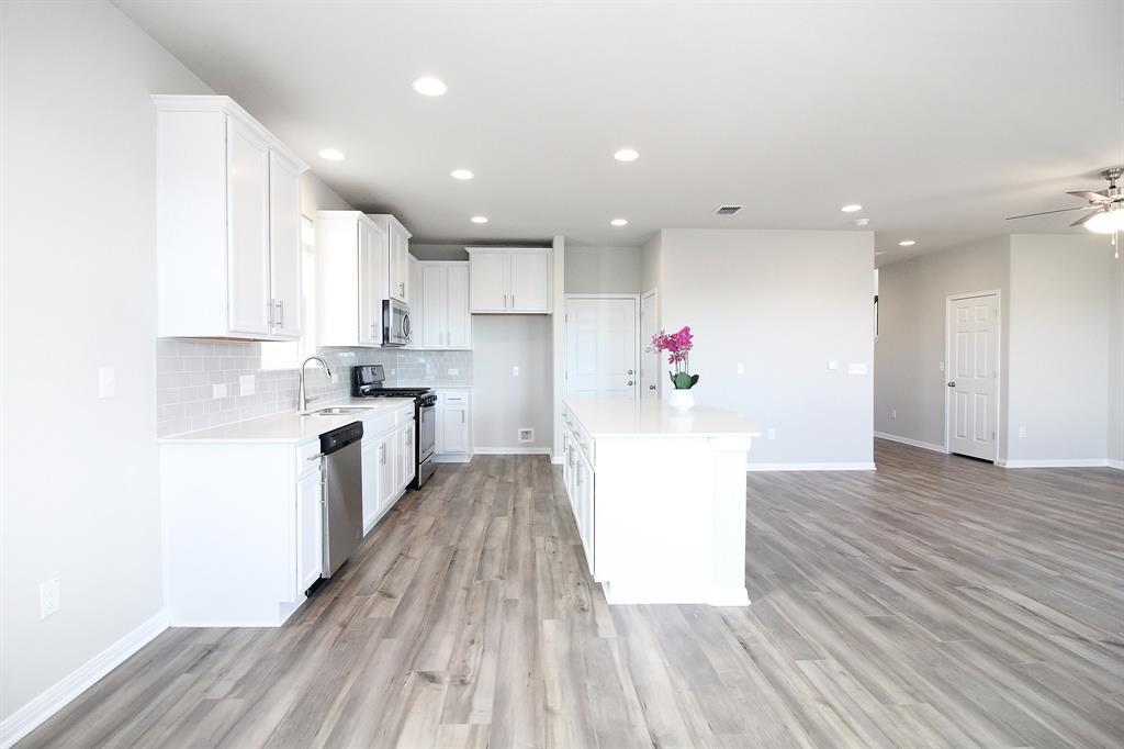 6425 Pine Leaf Trl, Austin, TX 78747