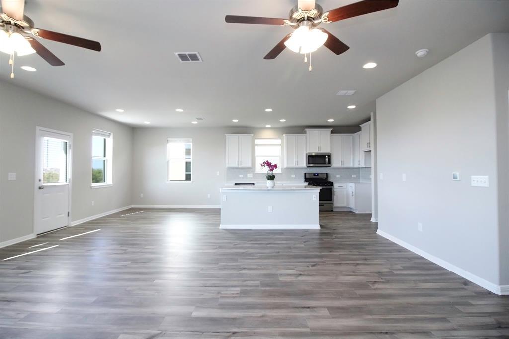 6425 Pine Leaf Trl, Austin, TX 78747
