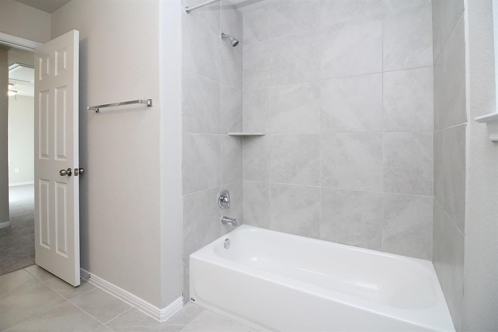 6425 Pine Leaf Trl, Austin, TX 78747