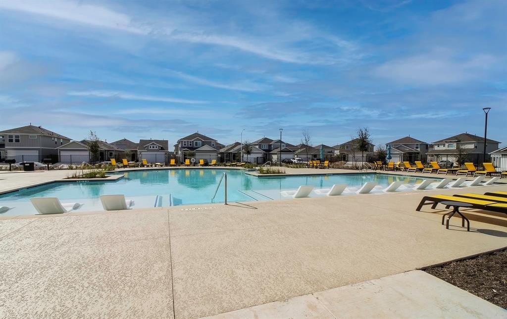 6425 Pine Leaf Trl, Austin, TX 78747