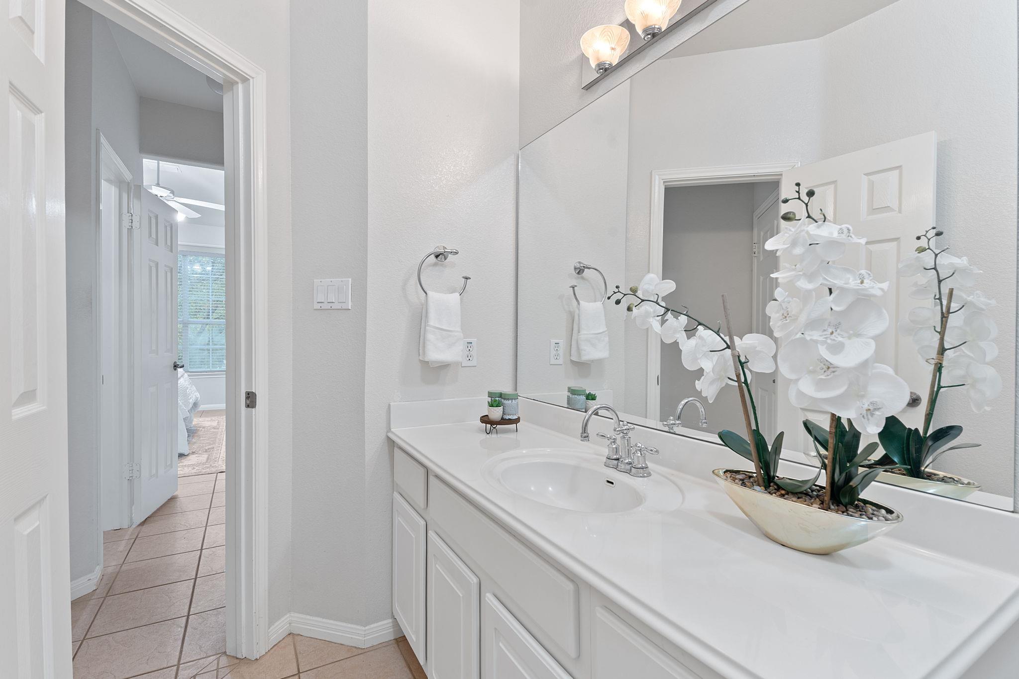 4508 Duval Rd # 1-102, Austin, TX 78727