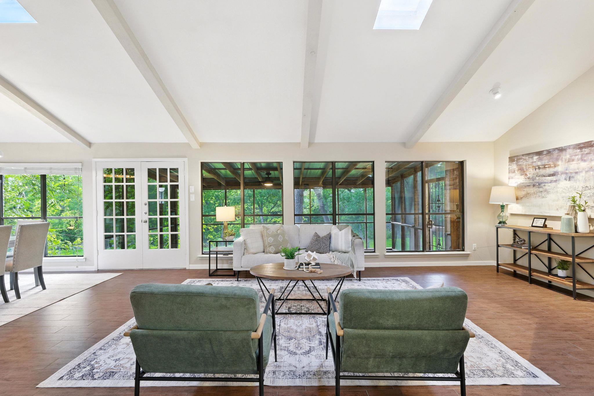 11915 River Oaks Trl, Austin, TX 78753