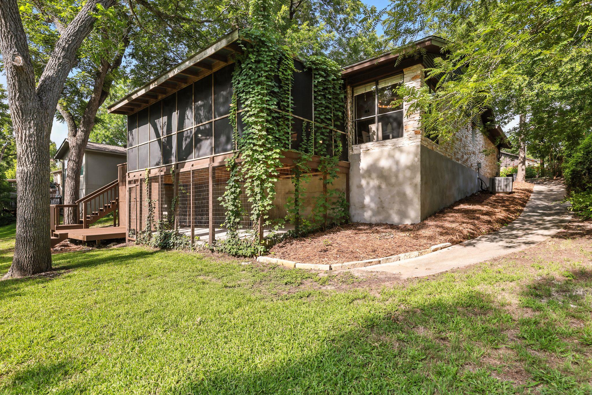 11915 River Oaks Trl, Austin, TX 78753