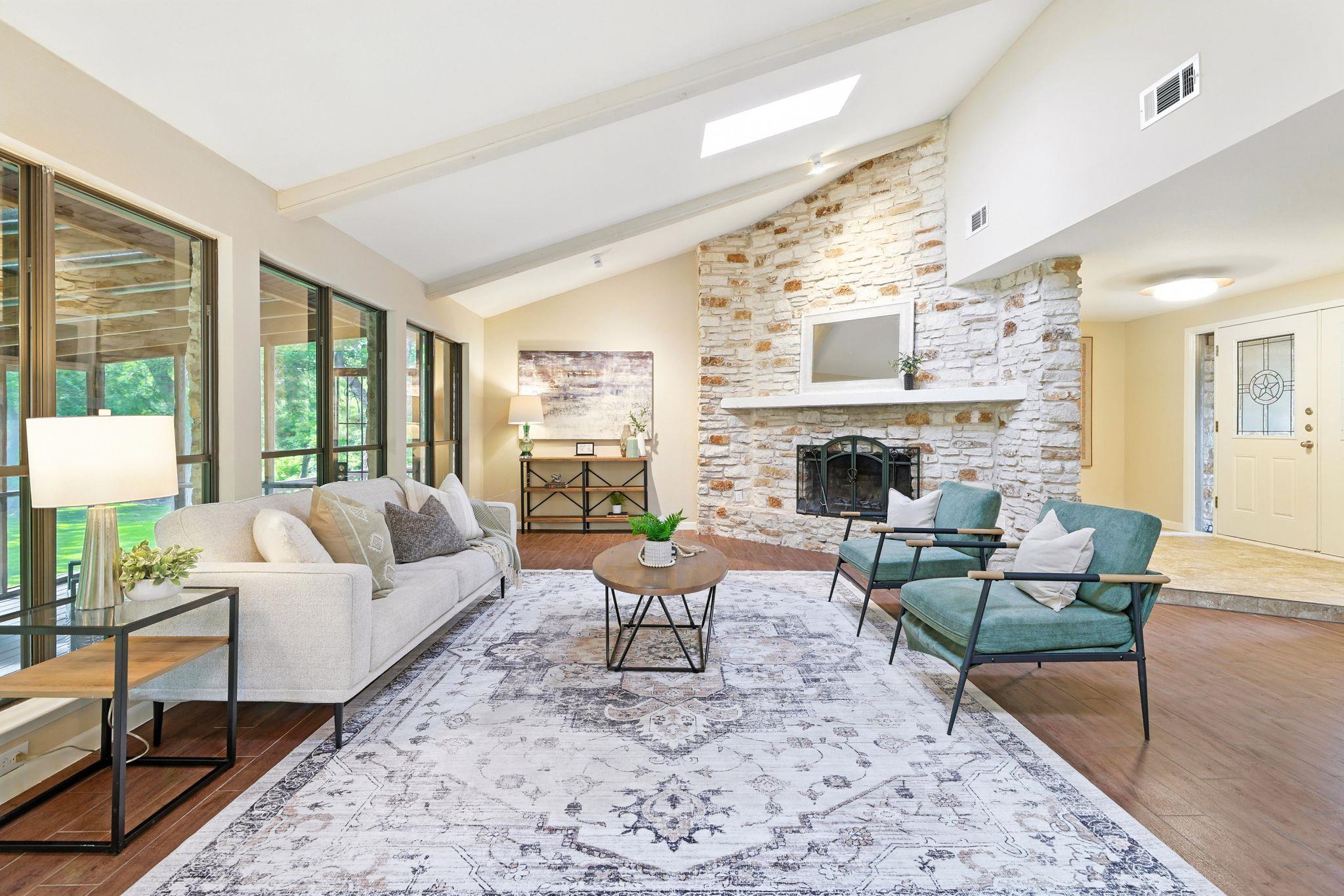 11915 River Oaks Trl, Austin, TX 78753