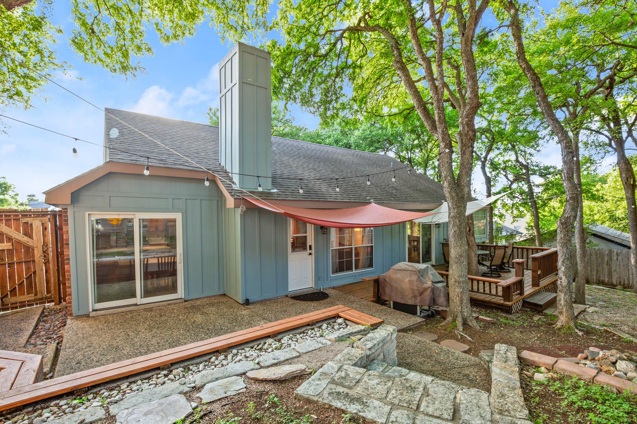 3015 Sunridge Dr, Austin, TX 78741