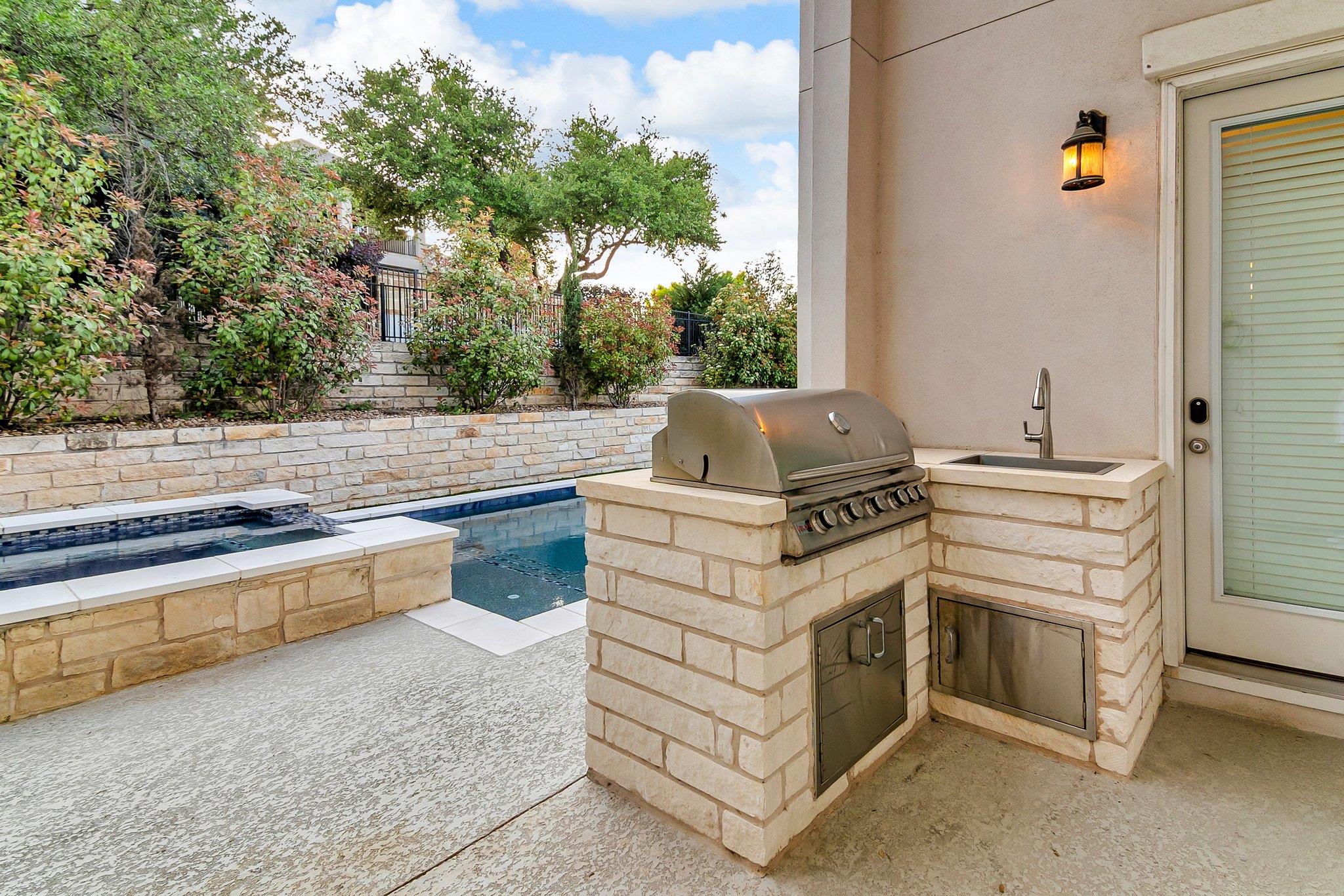 2601 Montebelluna Pl, Leander, TX 78641