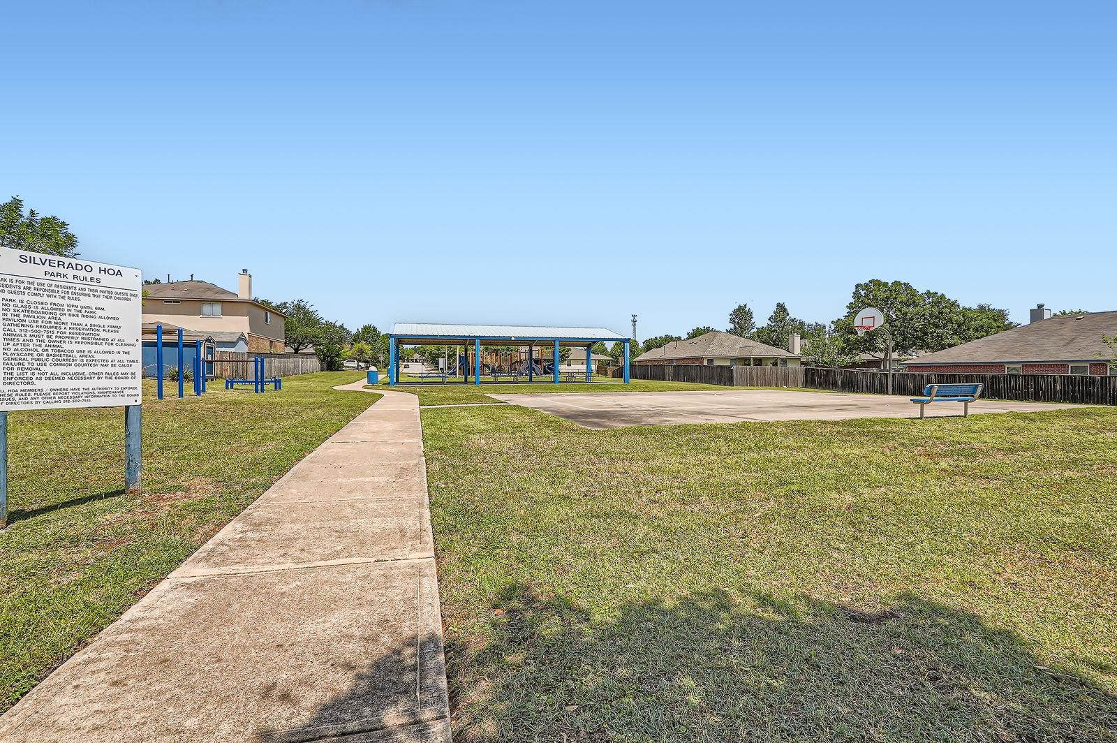 123 Remington Dr, Kyle, TX 78640