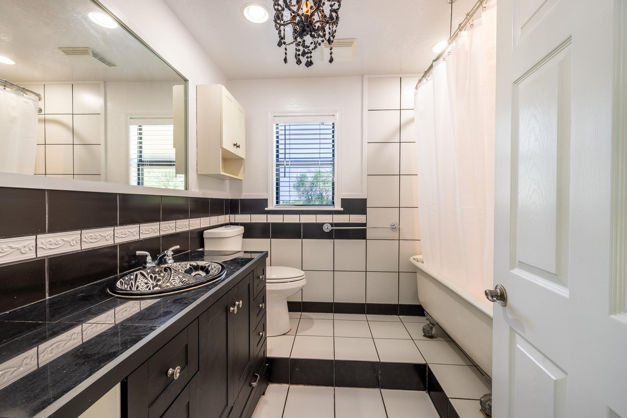 1229 State Highway 304 Highway, Gonzales, TX 78629