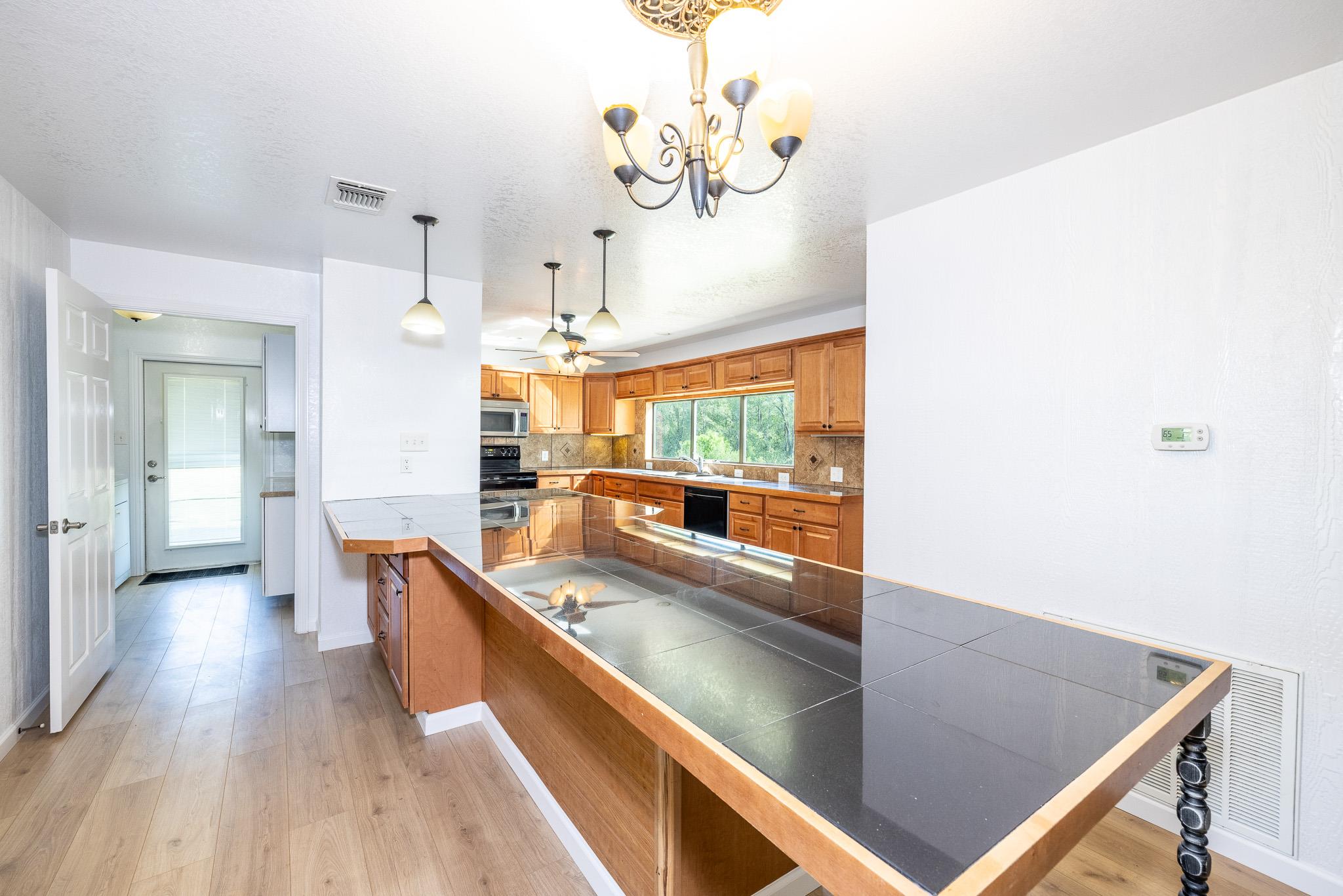 1229 State Highway 304 Highway, Gonzales, TX 78629