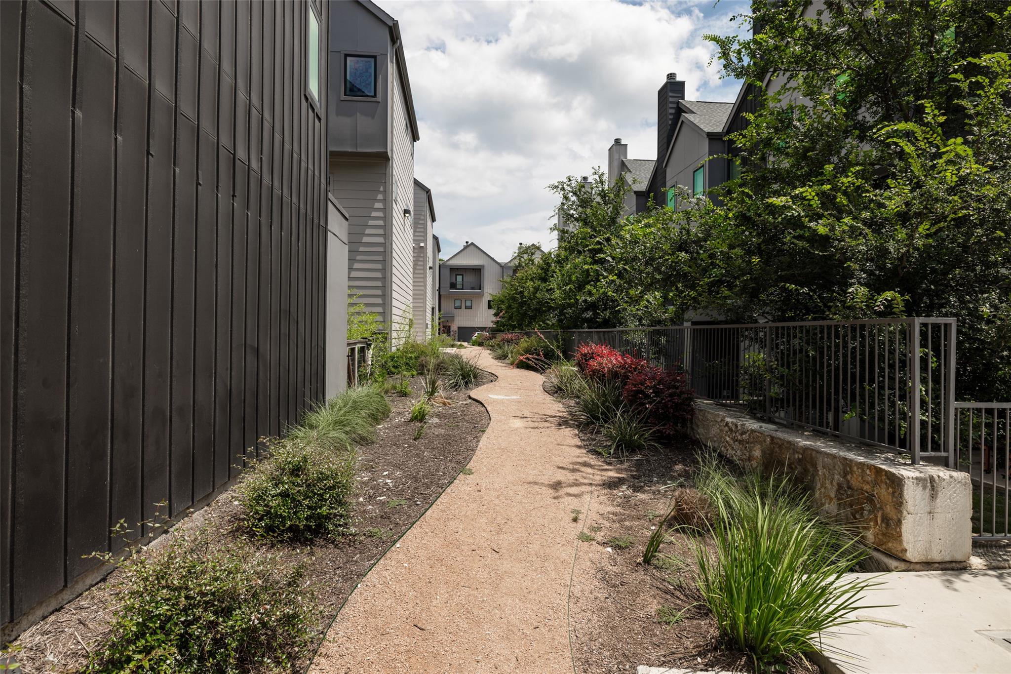 5924 S Congress Ave # 132, Austin, TX 78745