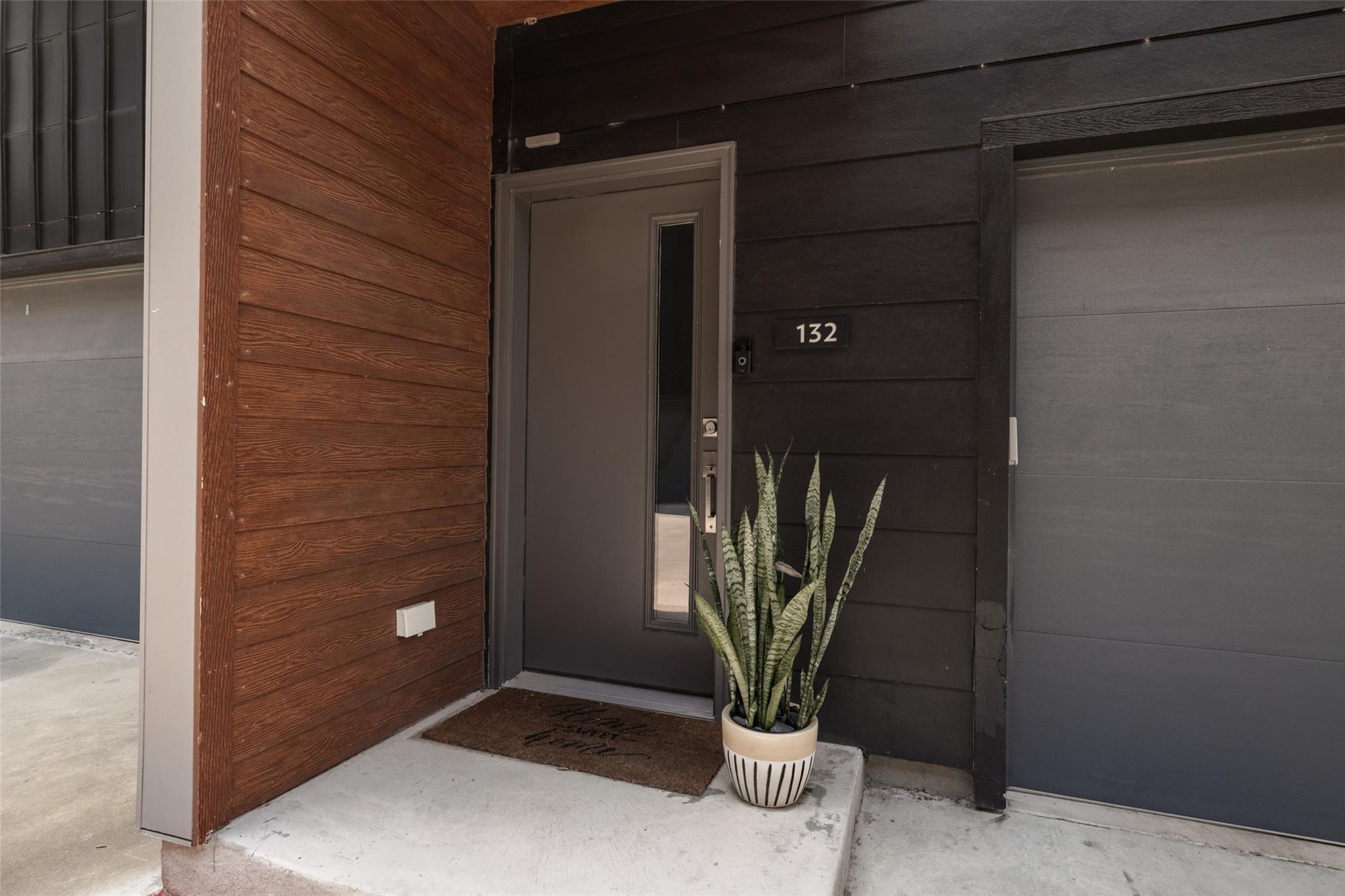 5924 S Congress Ave # 132, Austin, TX 78745