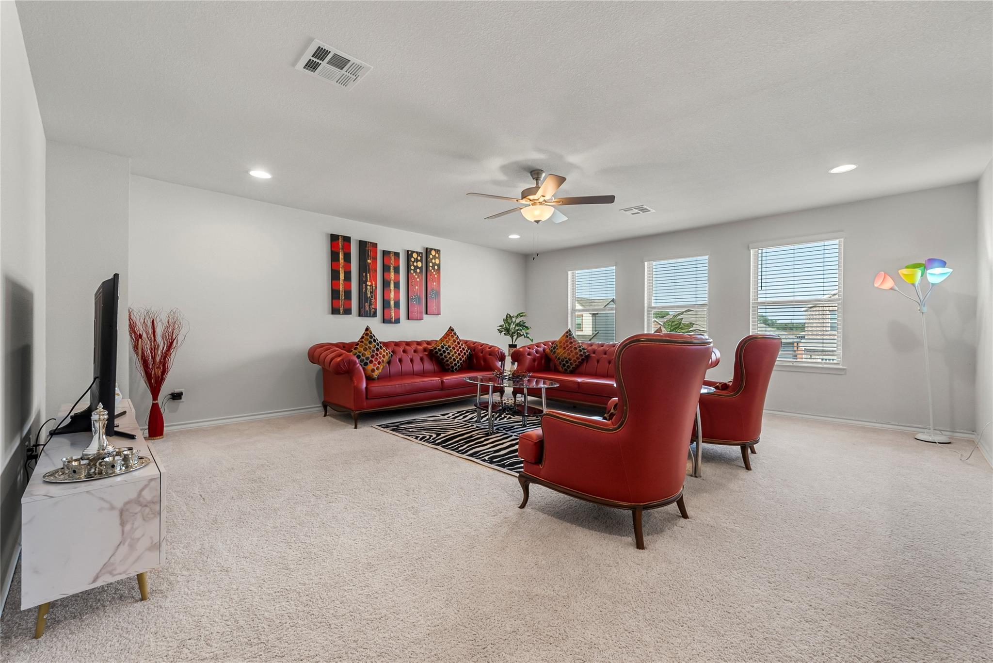 365 Capstone Rd, Liberty Hill, TX 78642