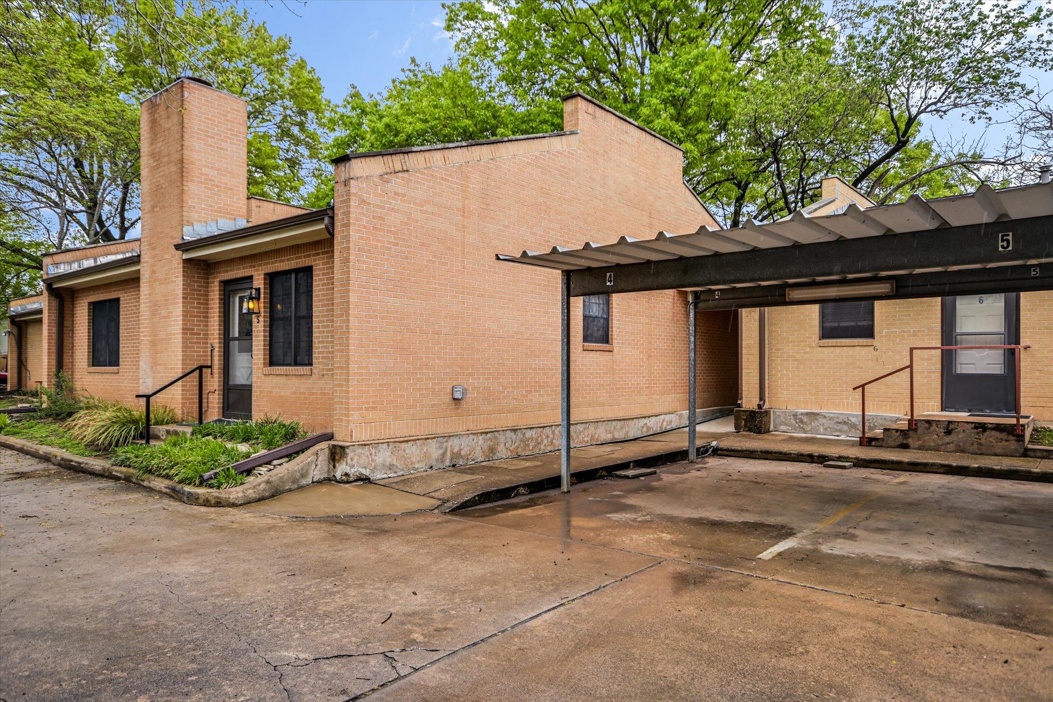 2301 Lawnmont Ave # 5, Austin, TX 78756