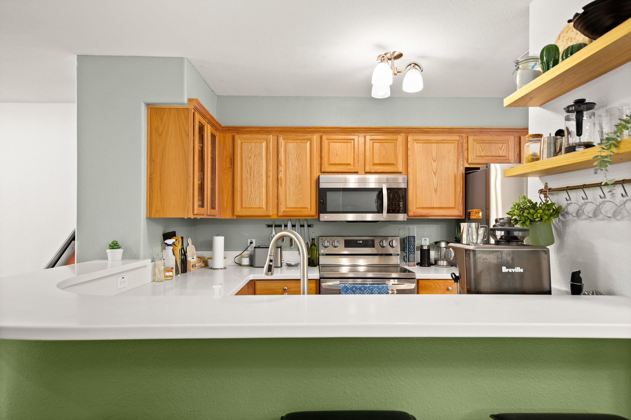 6900 E Riverside Dr # 17, Austin, TX 78741