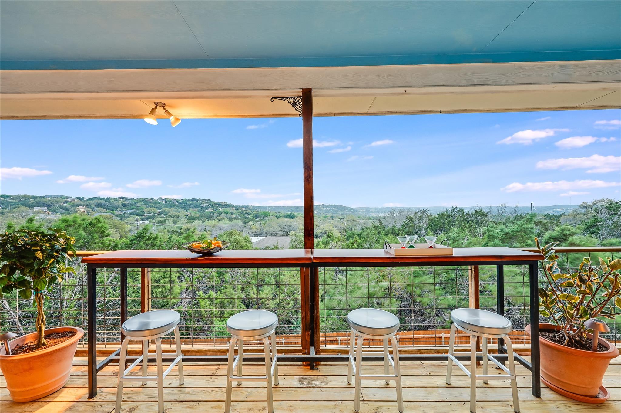 21503 Surrey Ln, Lago Vista, TX 78645
