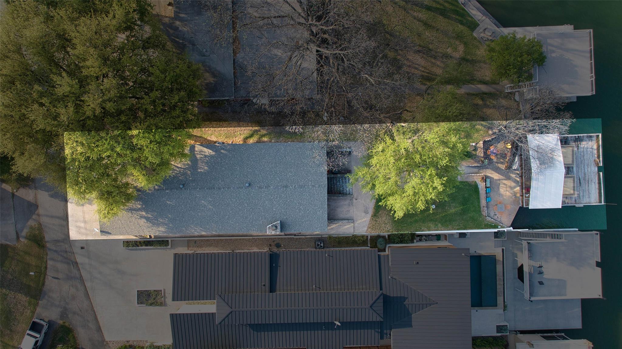 108 Riverside Dr, Kingsland, TX 78639