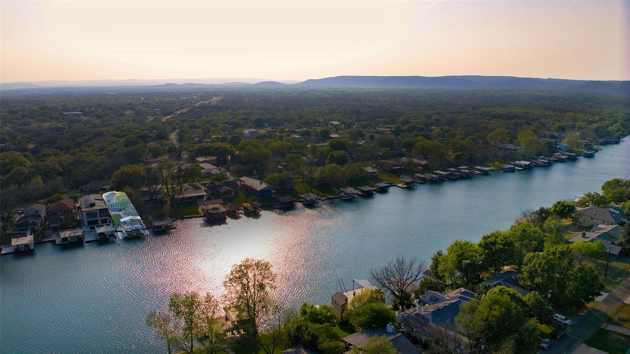 108 Riverside Dr, Kingsland, TX 78639