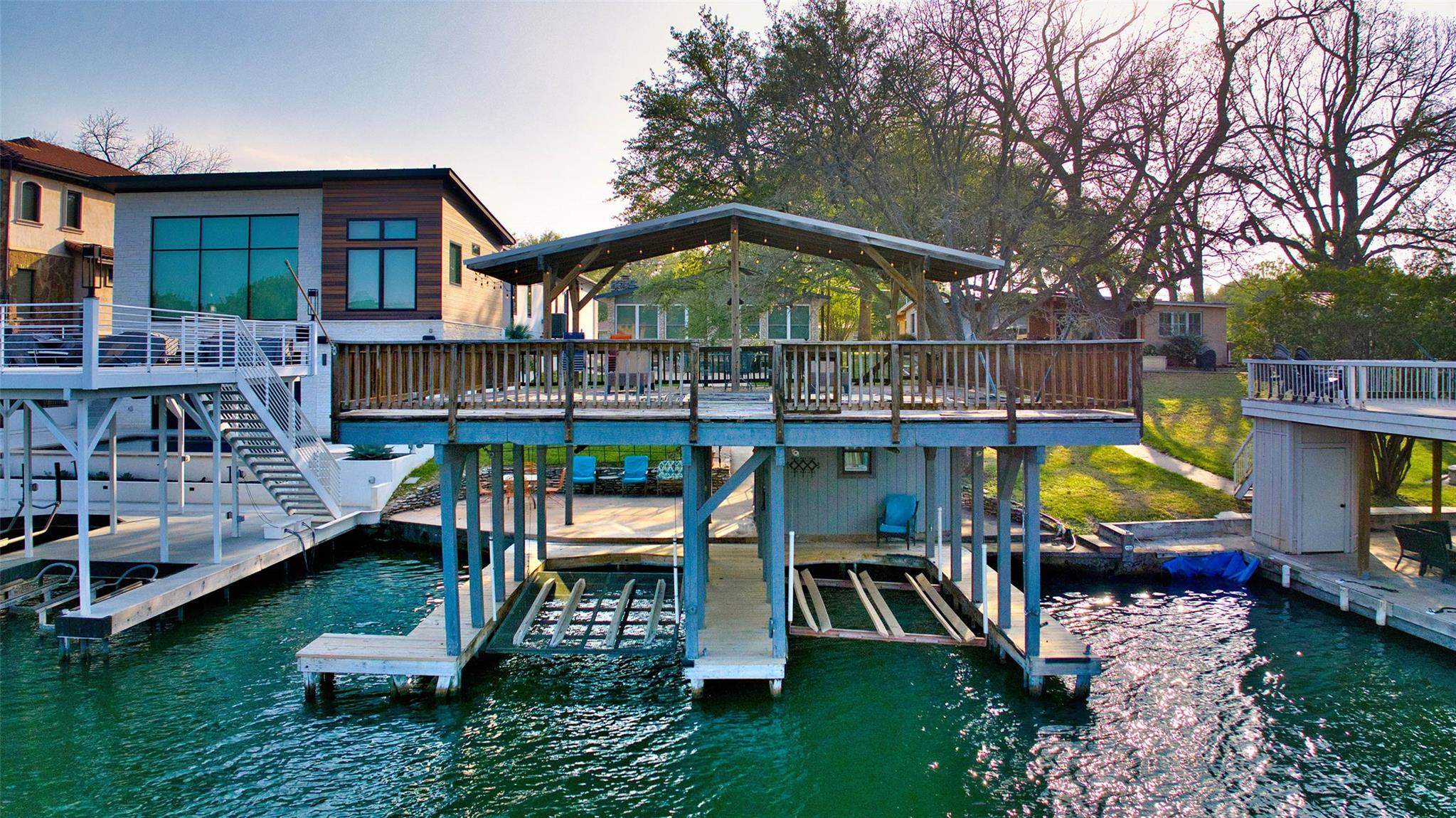 108 Riverside Dr, Kingsland, TX 78639