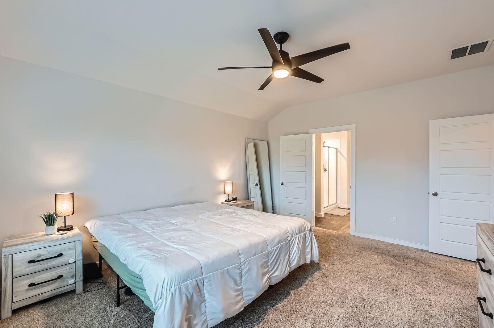 111 Merriman Rd, San Marcos, TX 78666