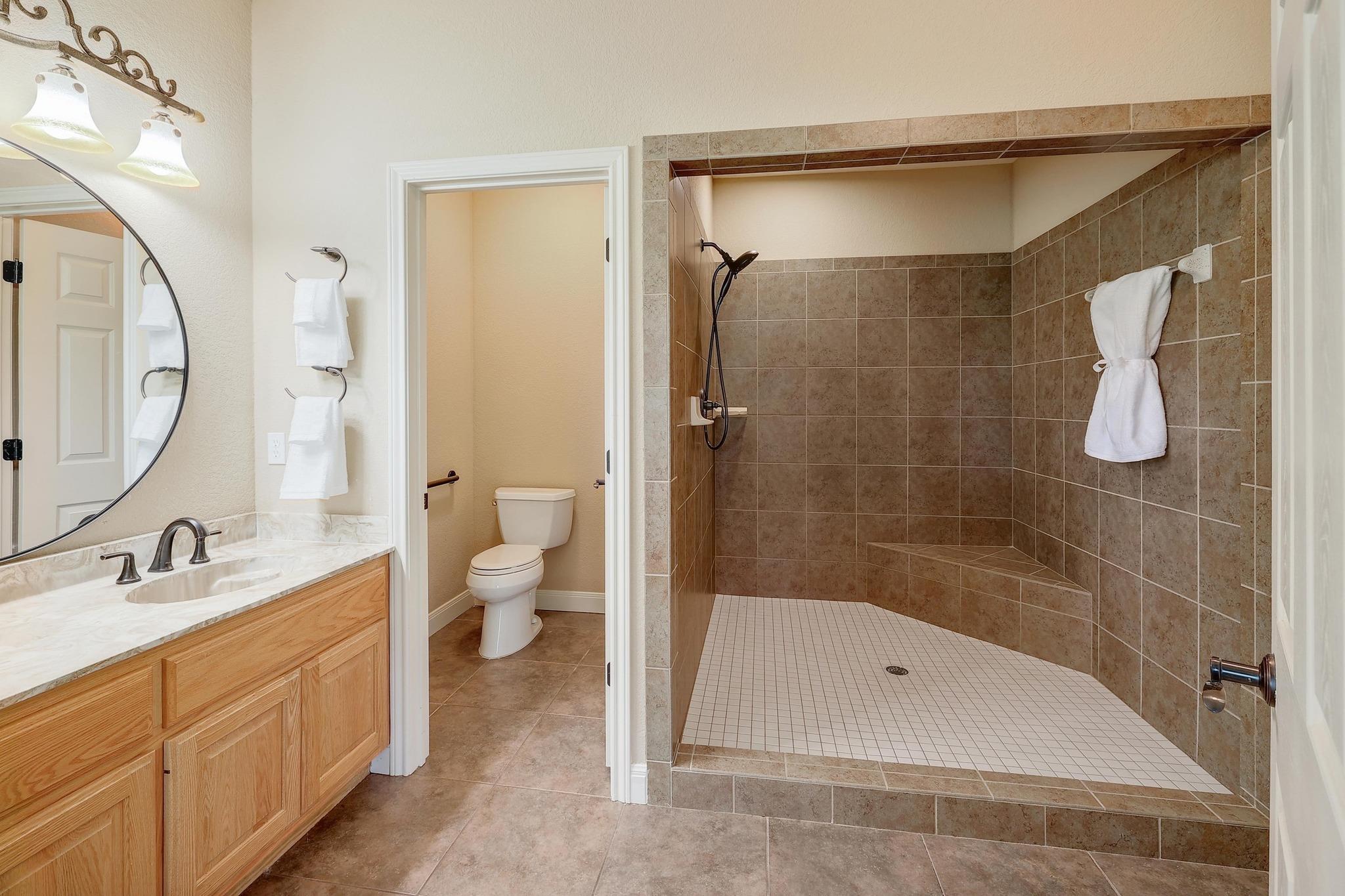 147 Konahuanui Ln, Bastrop, TX 78602