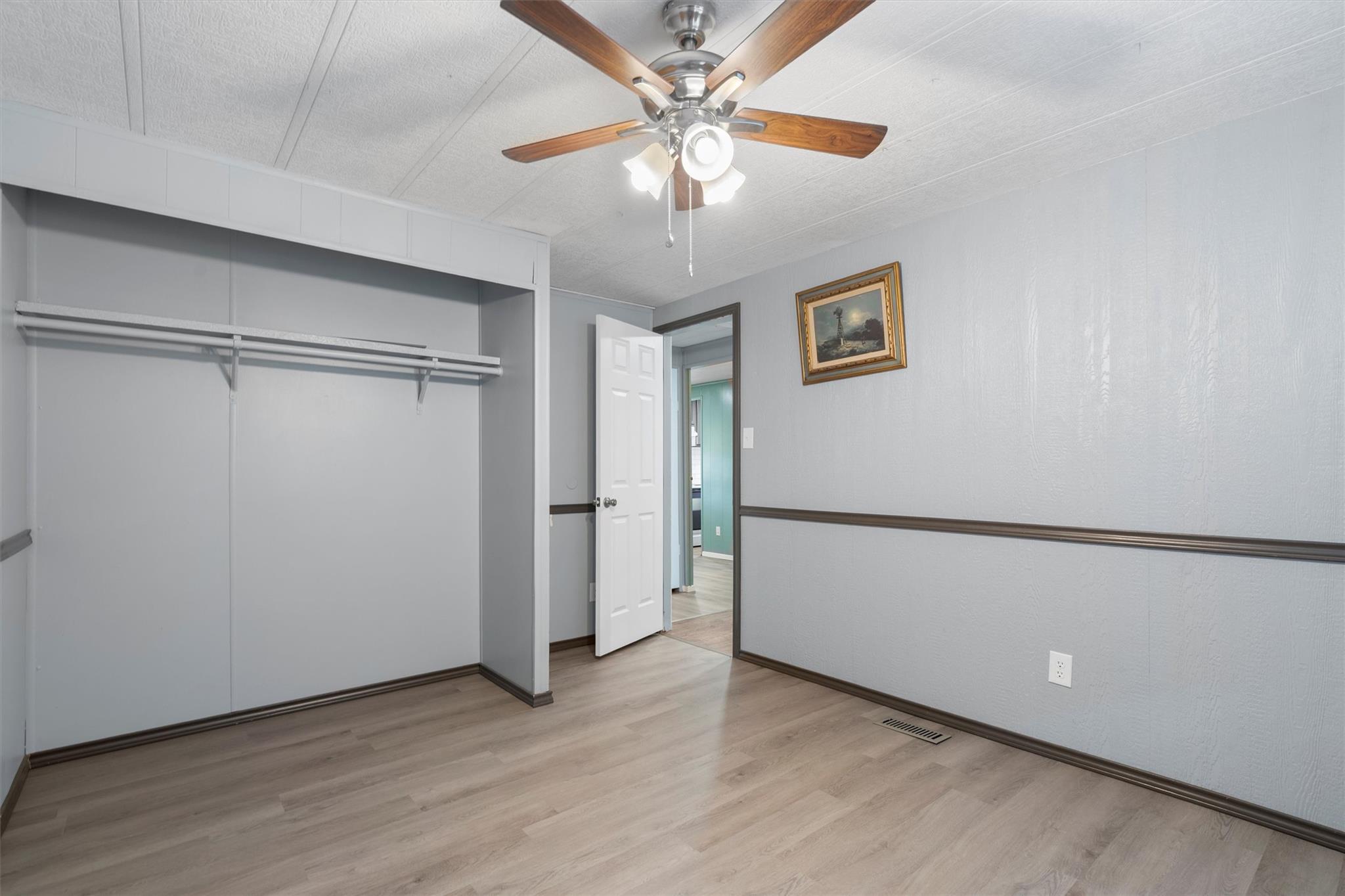133 Deer Run, Smithville, TX 78957