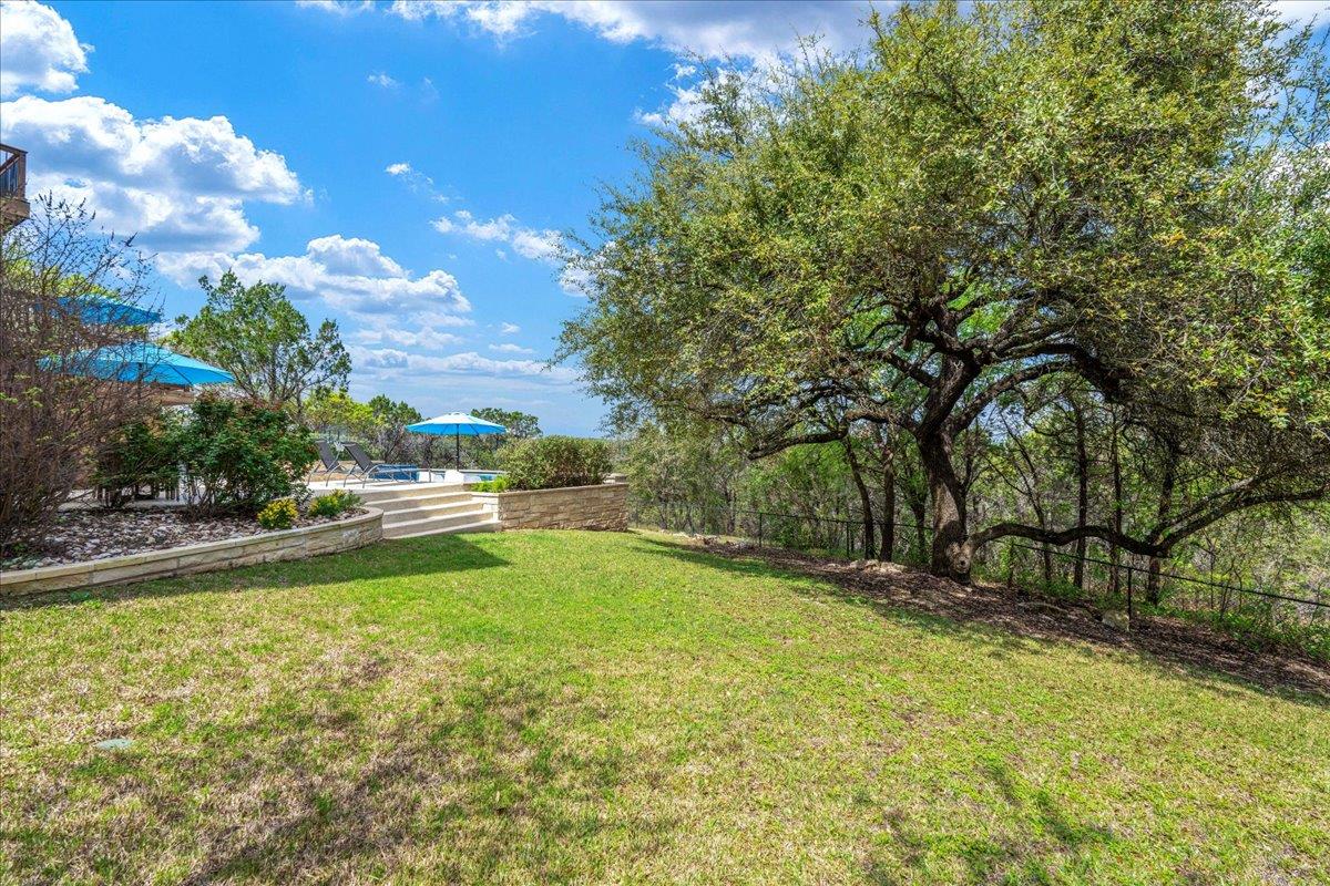 12221 Lake Stone Dr, Austin, TX 78738