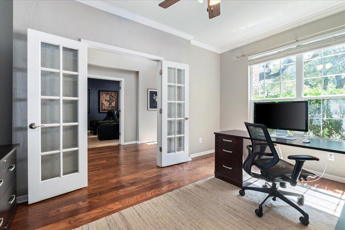 12221 Lake Stone Dr, Austin, TX 78738