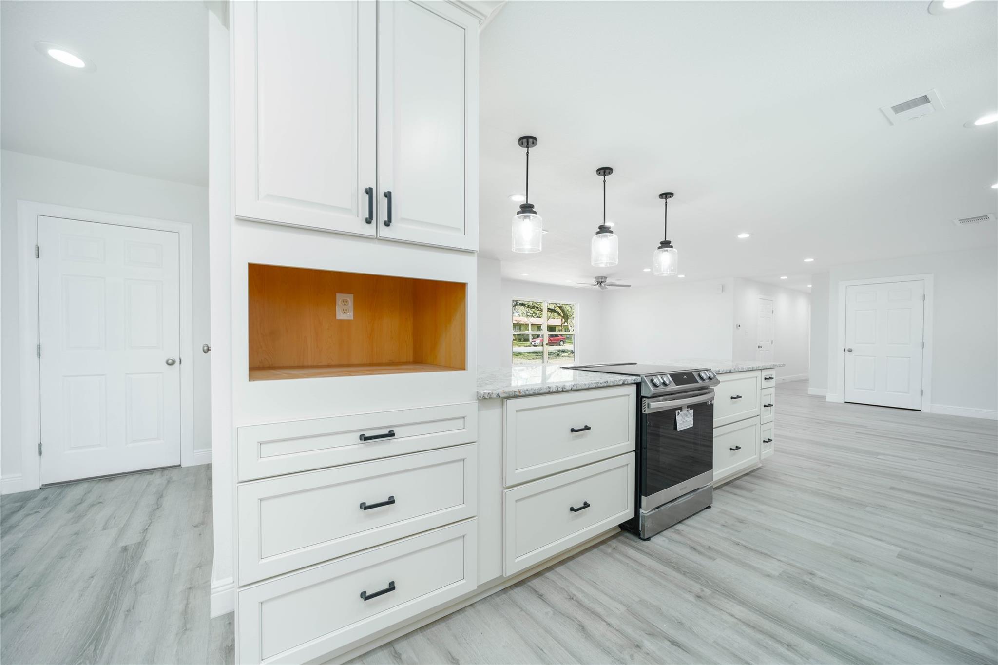 615 Dale Dr, San Marcos, TX 78666