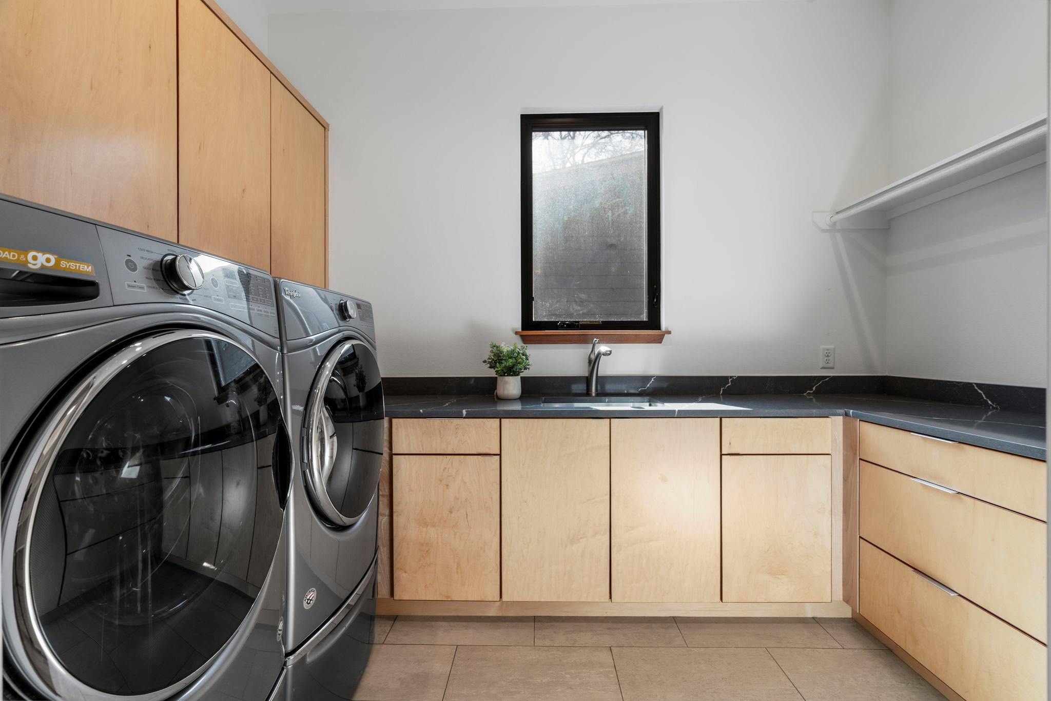 4602 Rue St, Austin, TX 78731