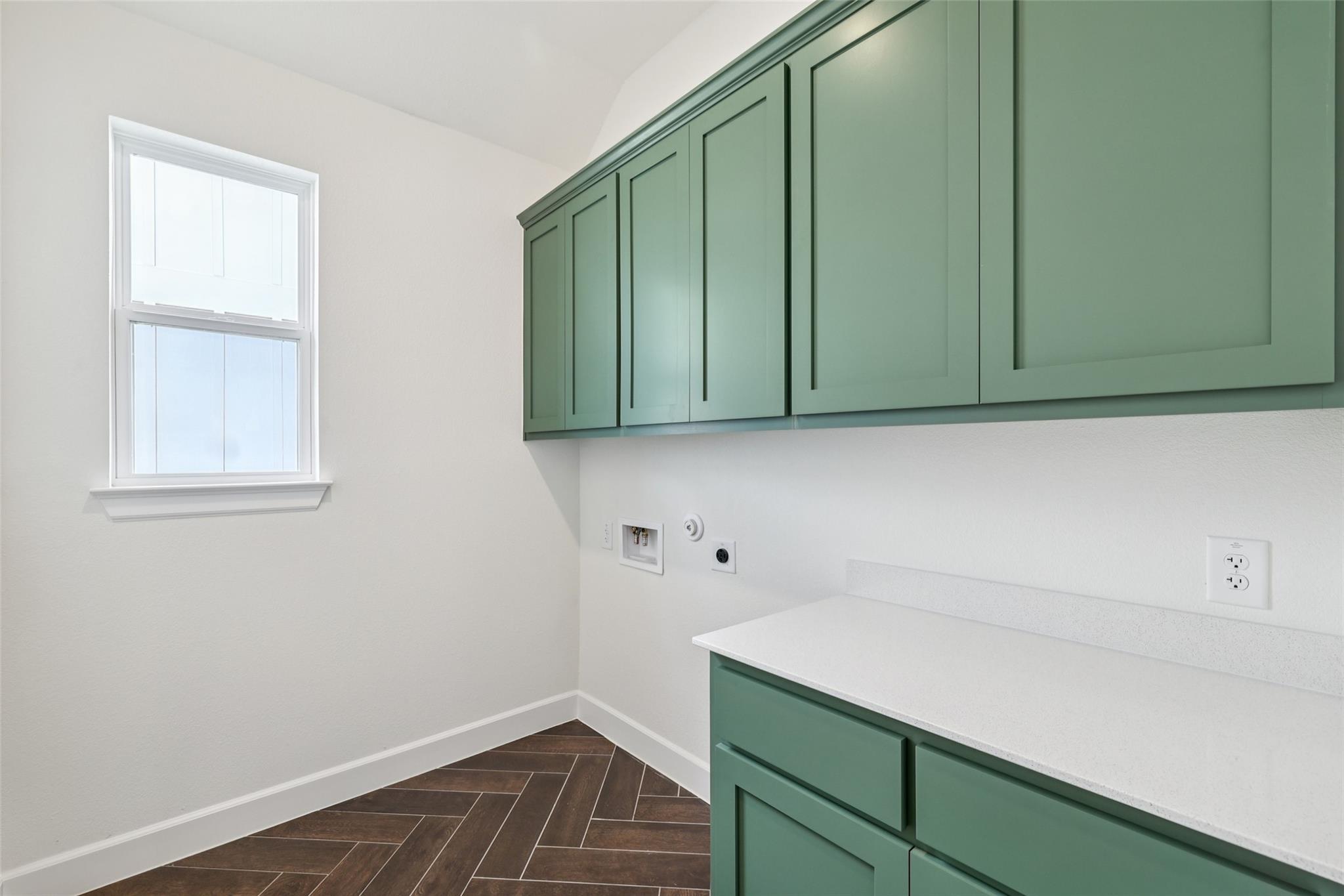 1616 Dancing Oak Ln, San Marcos, TX 78666