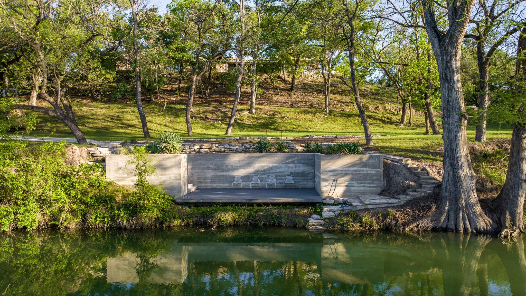 115 Seale Hill Rd, Comfort, TX 78013