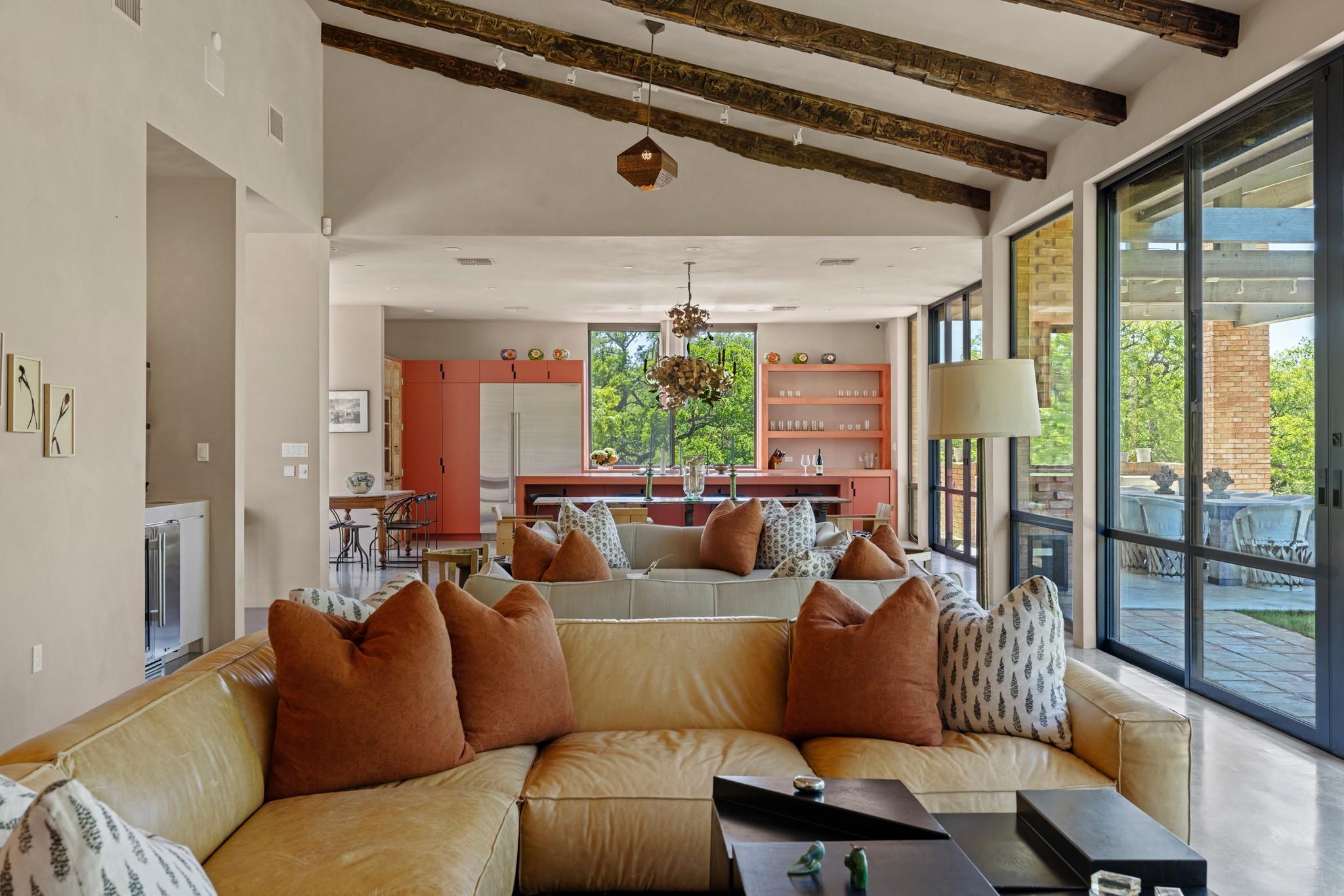 115 Seale Hill Rd, Comfort, TX 78013