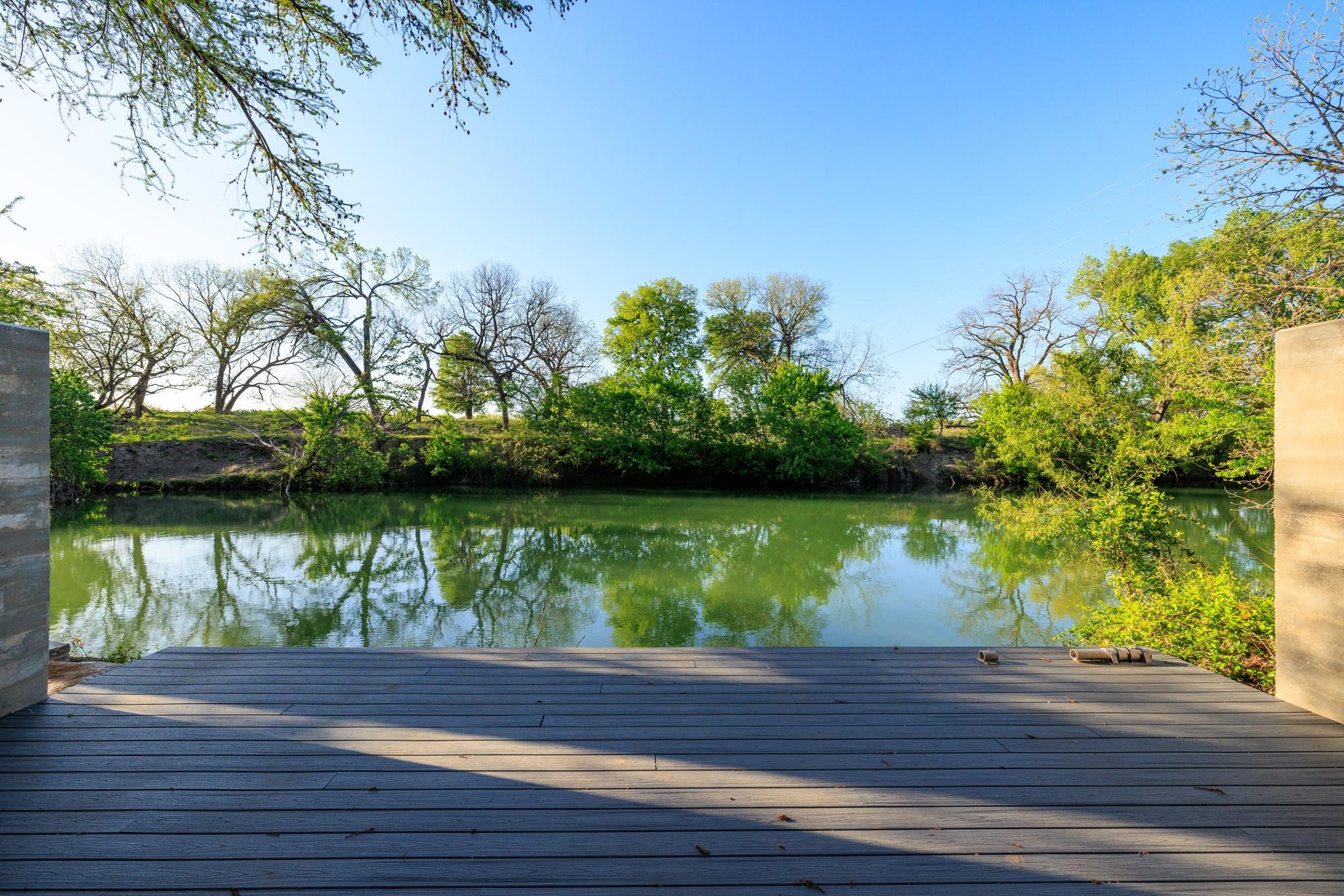 115 Seale Hill Rd, Comfort, TX 78013