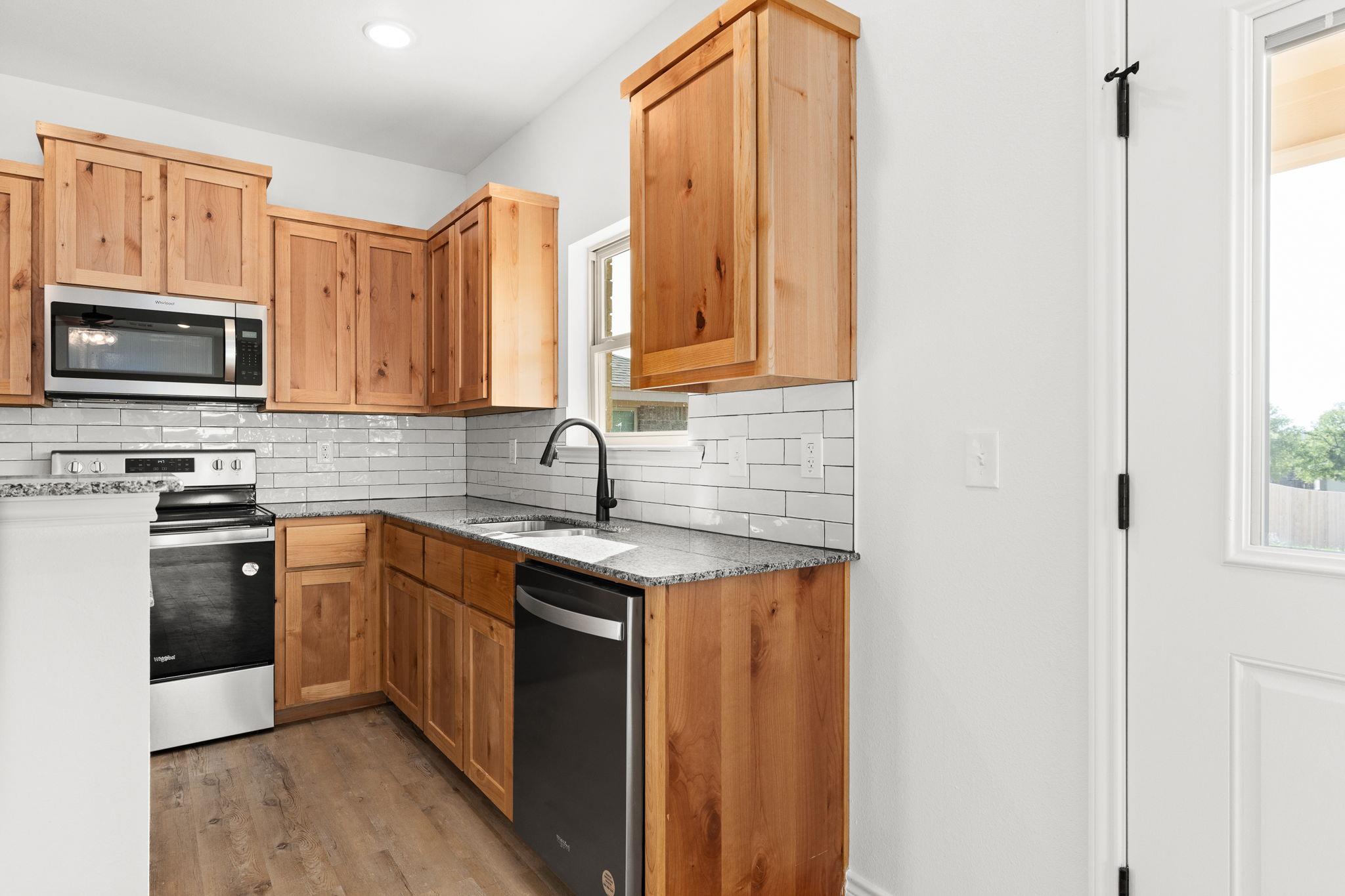 913 Blane Circle Cir, Lampasas, TX 76550