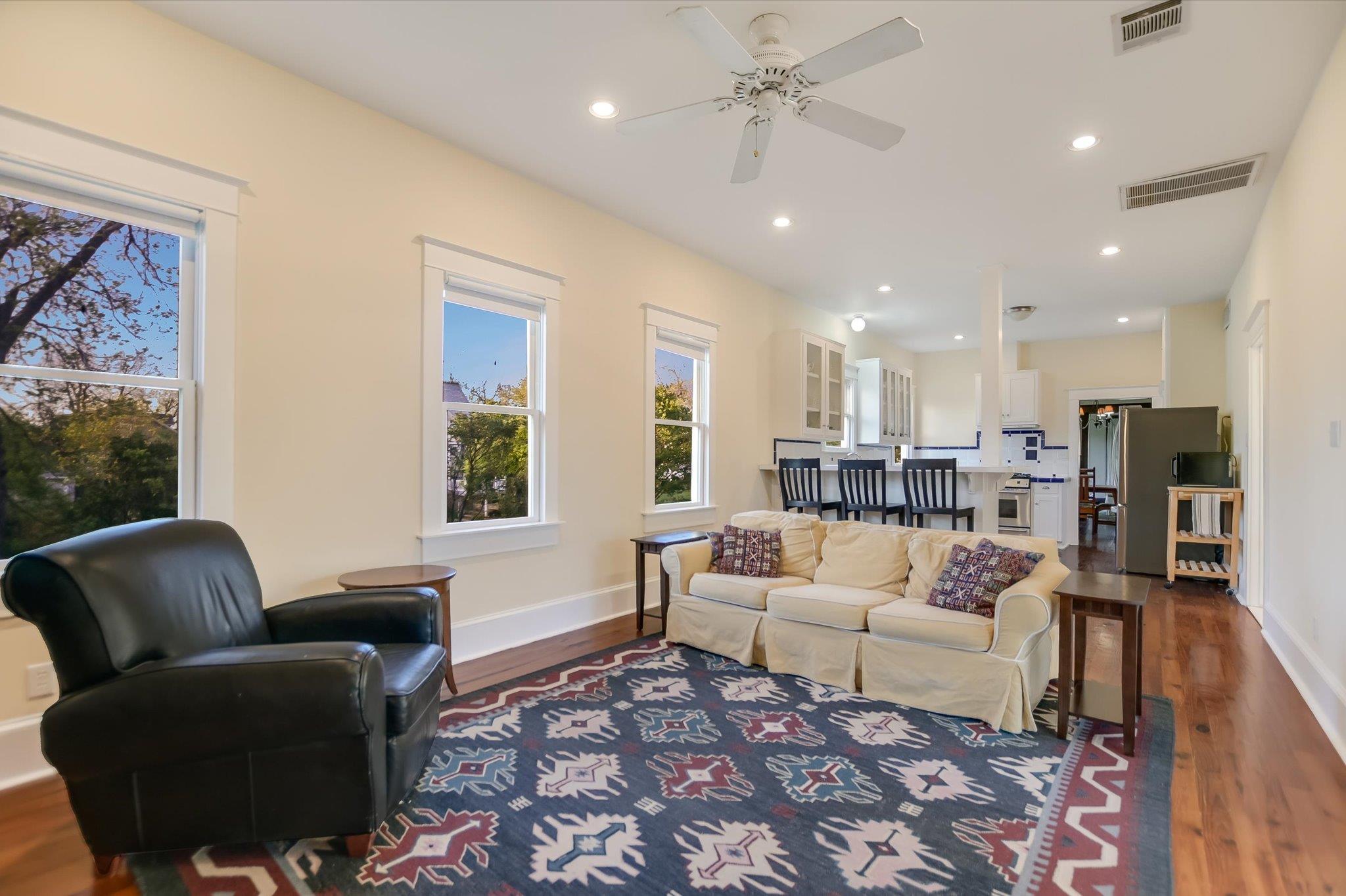 508 S Walnut St, Georgetown, TX 78626