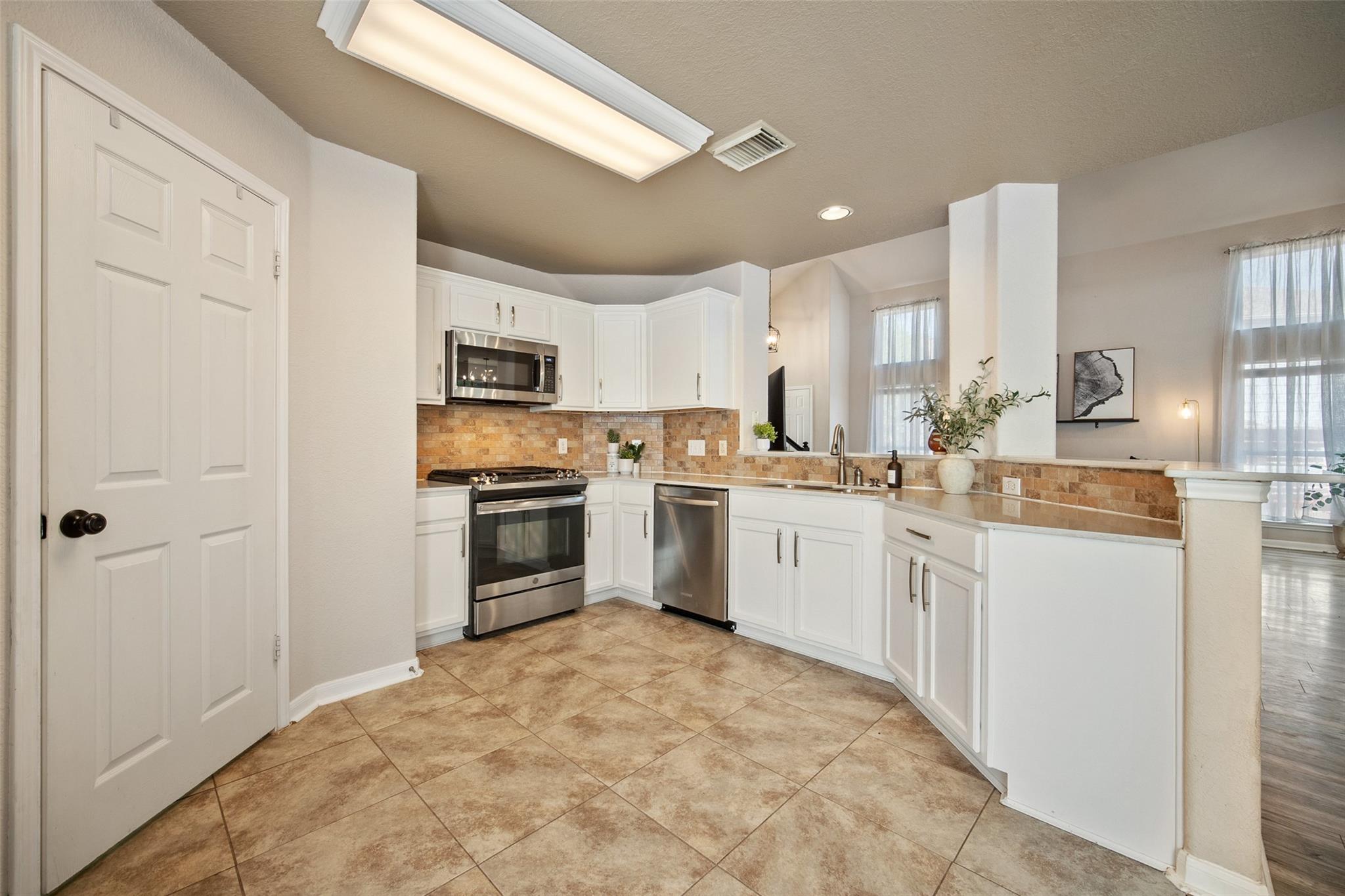 14507 Regents Walk, Austin, TX 78728