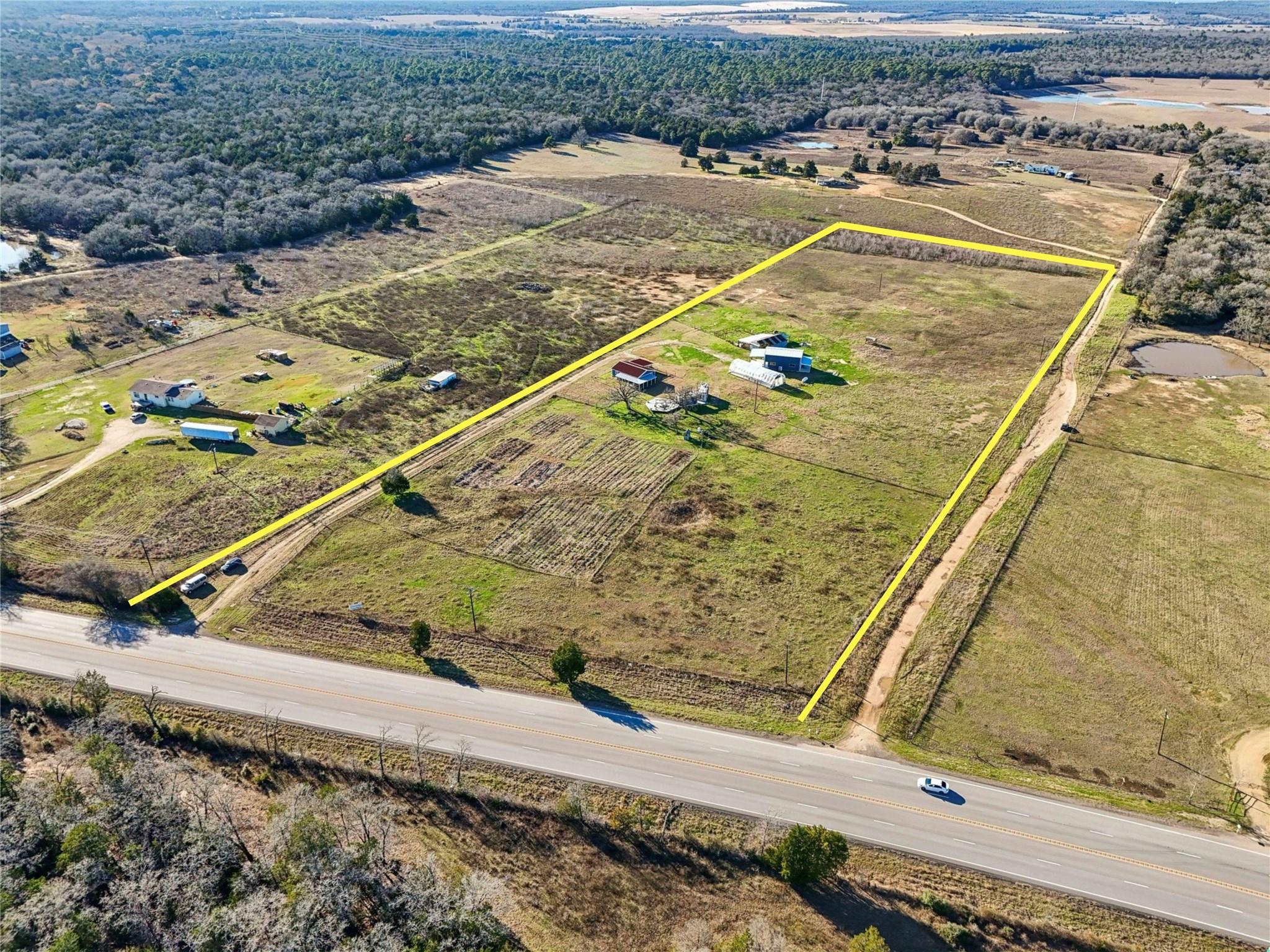 2200 Highway 21 E, Paige, TX 78659