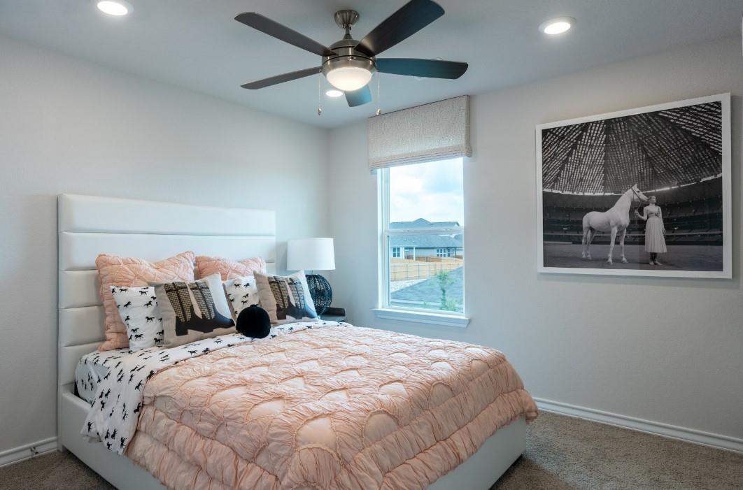 703 Emory Crossing Blvd, Hutto, TX 78634