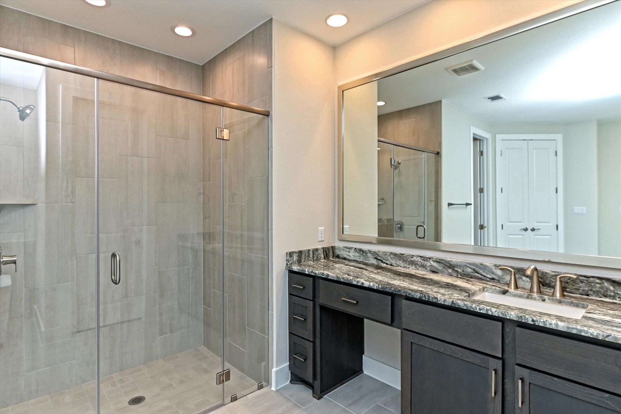 1221 Stormy Dr, Georgetown, TX 78633